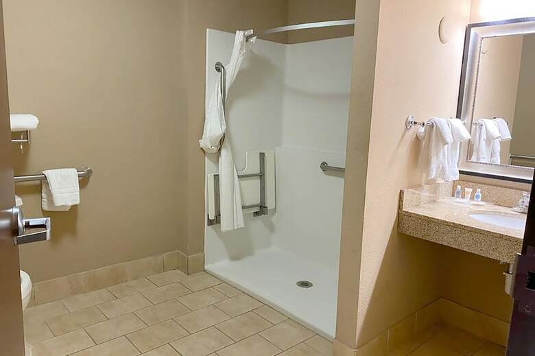Oyo Hotel Portland Tn Route 52 West