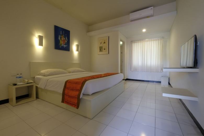 The Yani Hotel