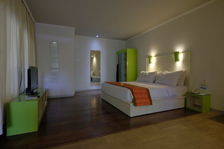 The Yani Hotel