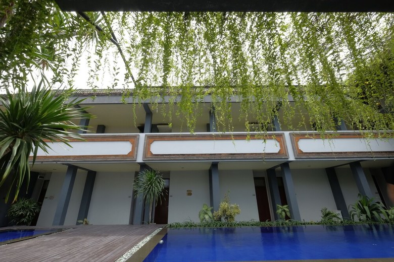 The Yani Hotel