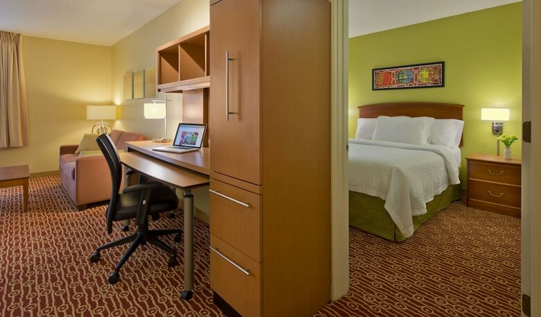 Aparthotel Mainstay Suites