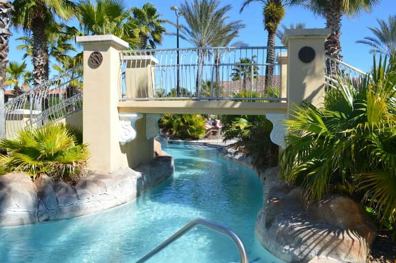 Regal Retreat