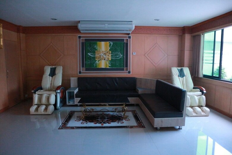 Hotel Phectlada Pavilion & Resort