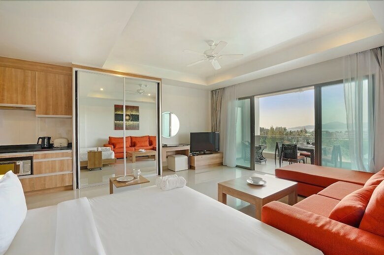 Apartamentos Surin Sabai