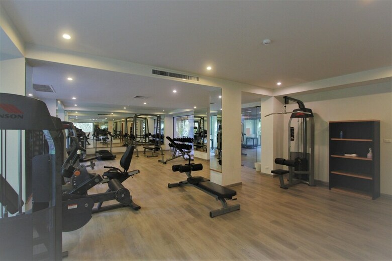 Apartamentos Surin Sabai