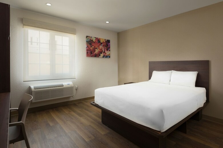 Hotel Extended Suites Chihuahua La Juventud