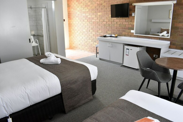 Clubarham River Motel
