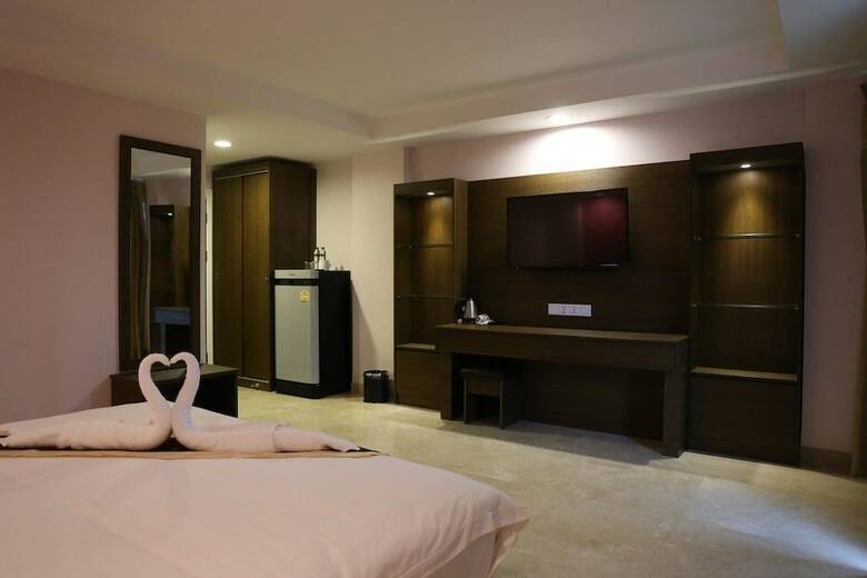 Hotel M Village Hostel