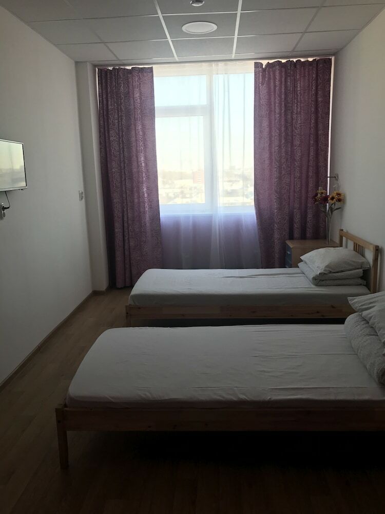 Hostal B&B Hostel