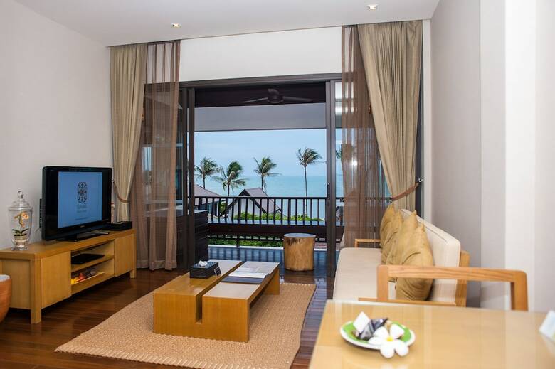 Hotel The Sea Koh Samui Beachfront Resort & Spa