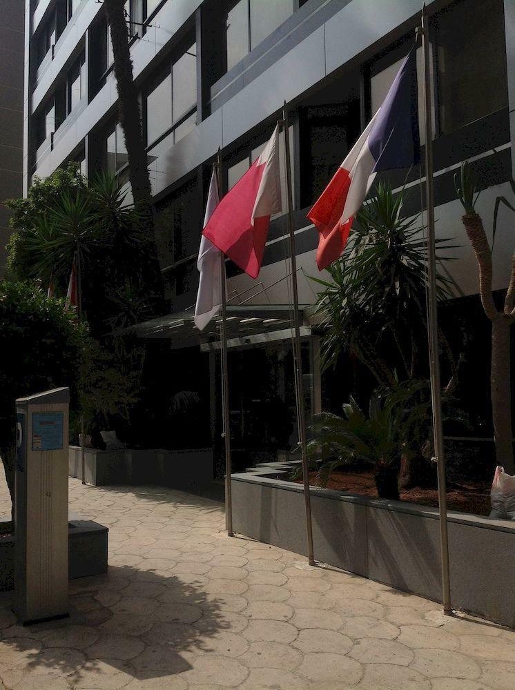 Imperial Suites Hotel