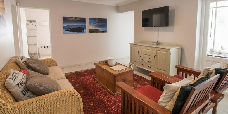 Apartamentos Langebaan Kite Cottages