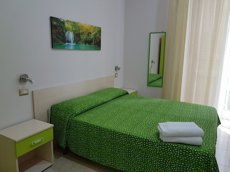 B&B Napul'�