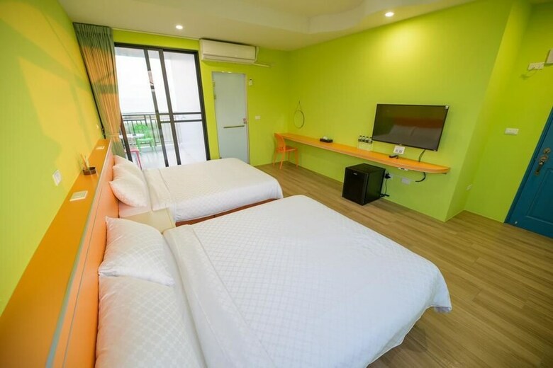 Villa 2 Lane 9 Sea View Homestay