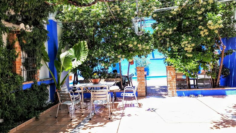 La Casa De �llora