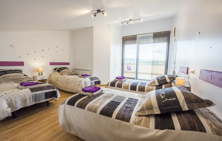 Apartamentos Casa Rosaenea