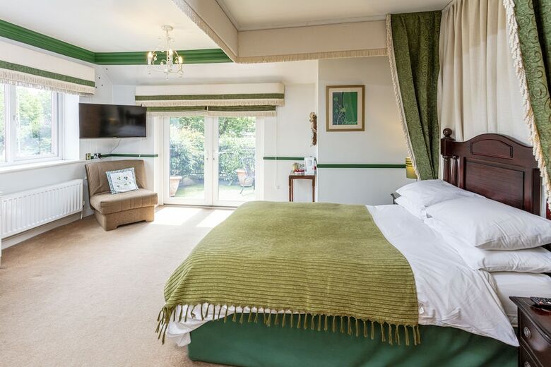 Hotel Arrandale Lodge