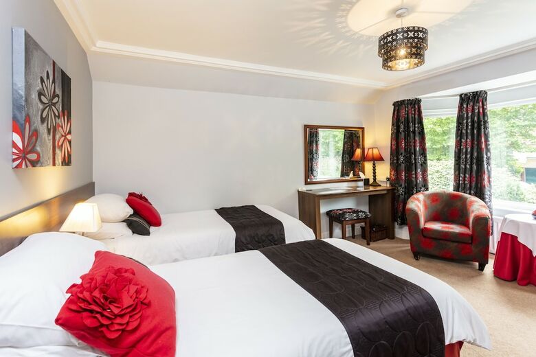 Hotel Arrandale Lodge