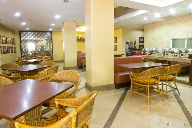 Apartamento Crown Regency Prince Resort