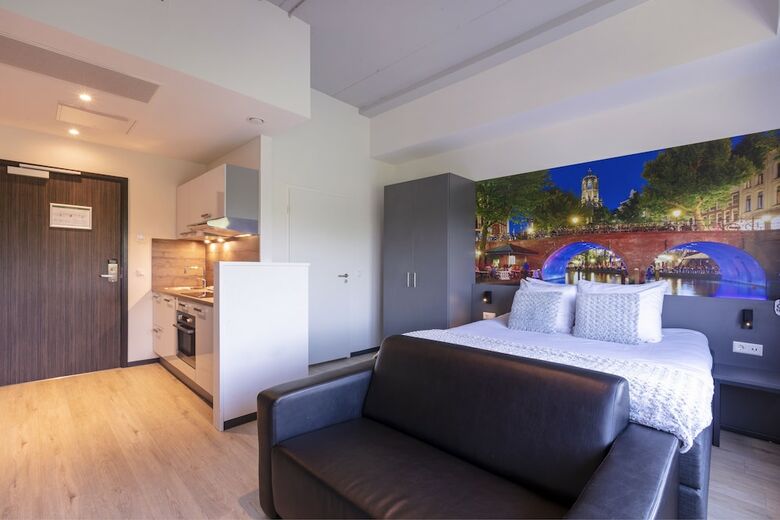 Aparthotel 2l De Blend