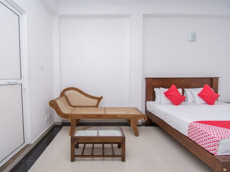 Hotel Oyo 240 Grand Highway Resort