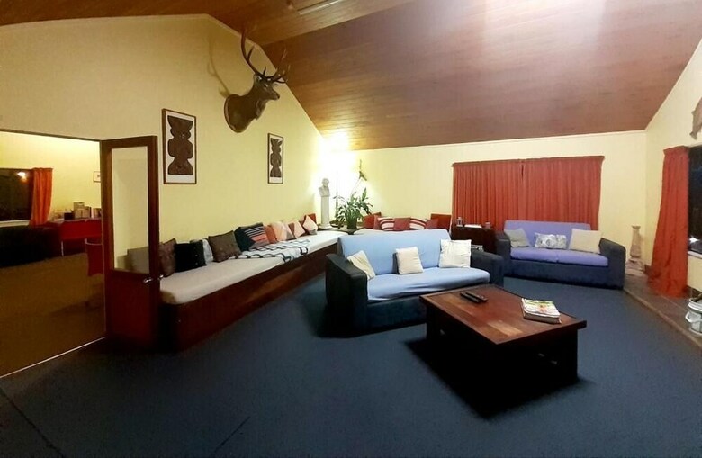 Hostal Golden Fern Backpackers