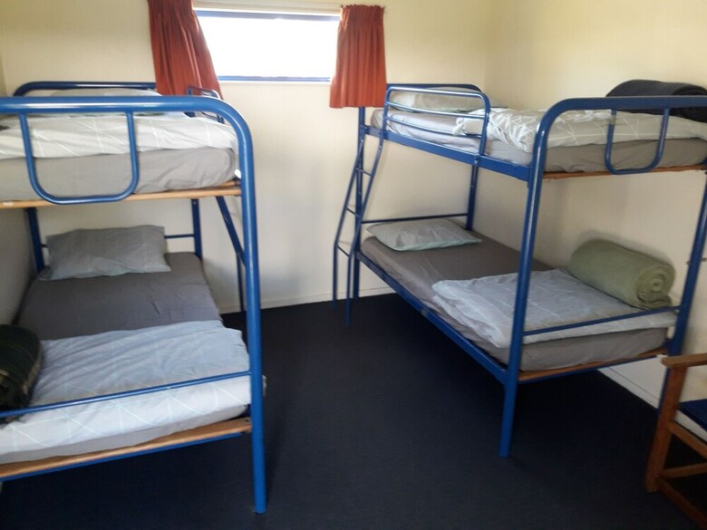 Hostal Golden Fern Backpackers