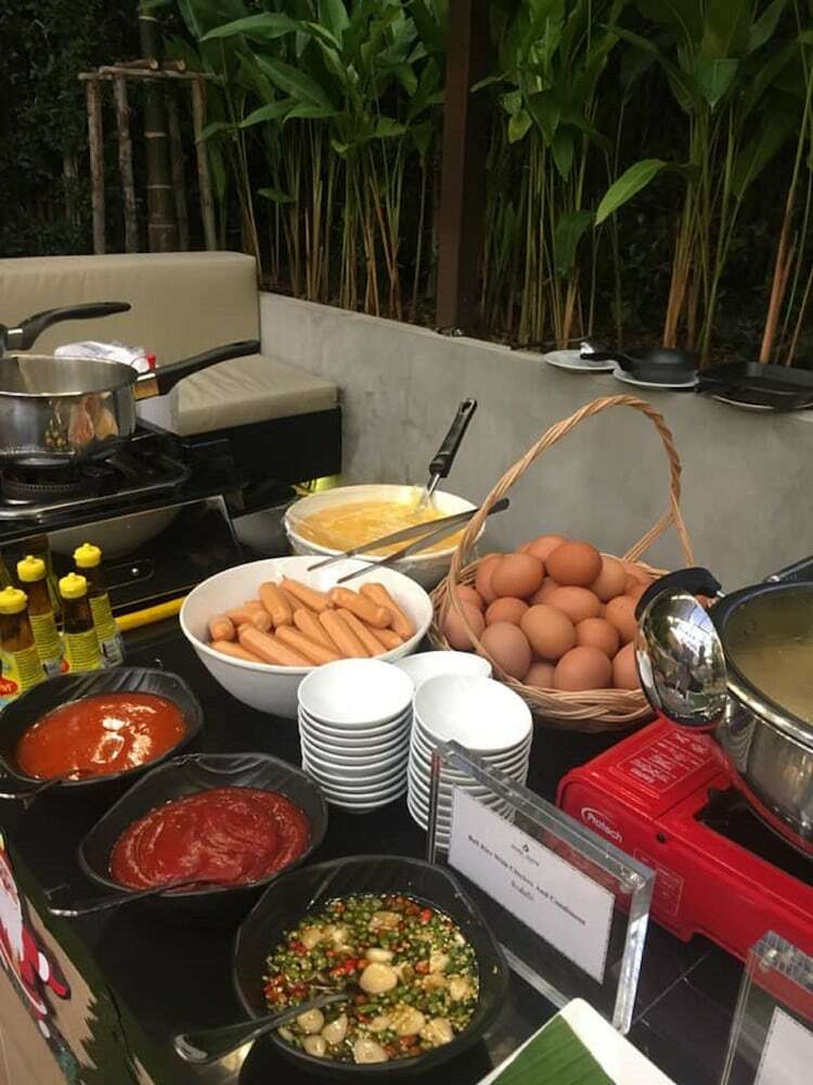 Hotel Pool Suite Chiang Mai