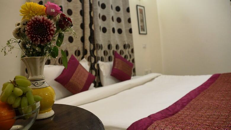 Hotel Maxfort Service Apartment