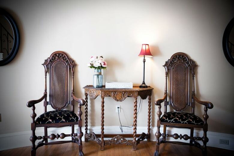 Bed & Breakfast 1 West Inn Waterfront