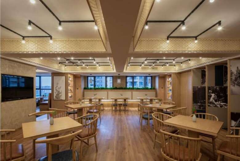 Charm City Kai Guan Hotel