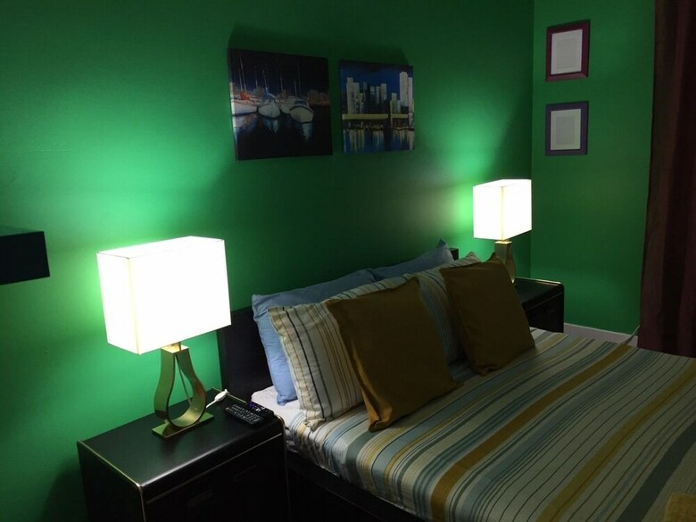 Hotel Gite King Hostels - In Montreal (c�te-saint-paul)