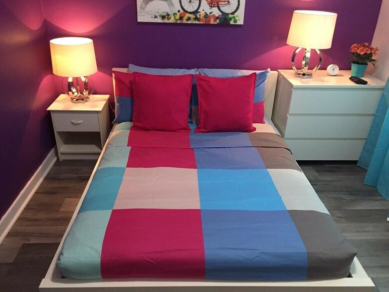 Hotel Gite King Hostels - In Montreal (c�te-saint-paul)