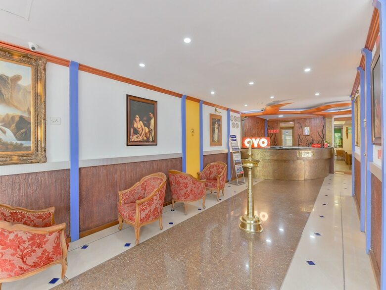 Hotel Oyo 15854 Grand Seasons