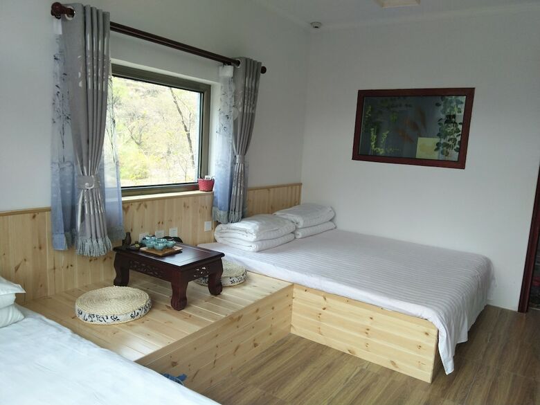 Hotel Water Great Wall Fengfuyuan Inn