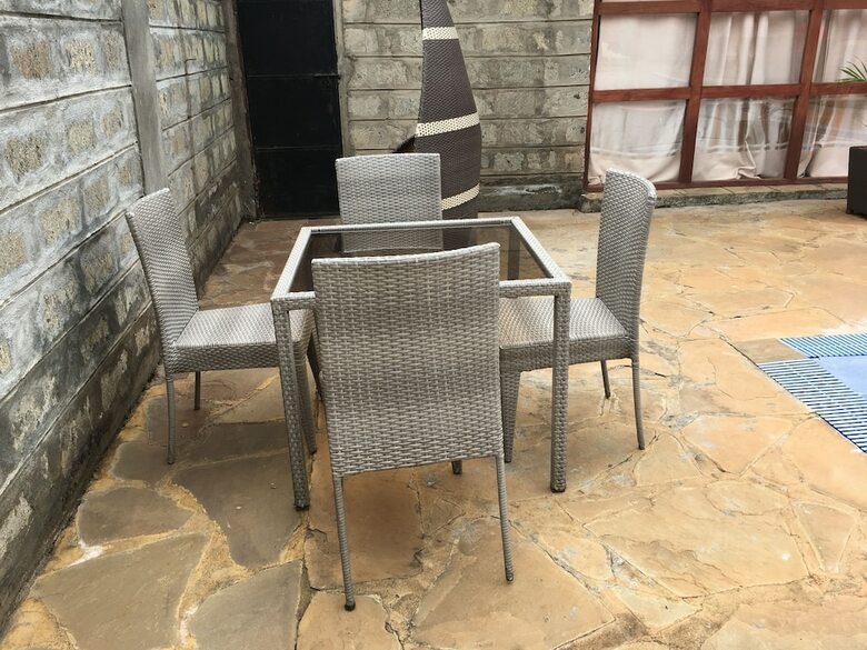 Hotel Karen Ndege House Inn