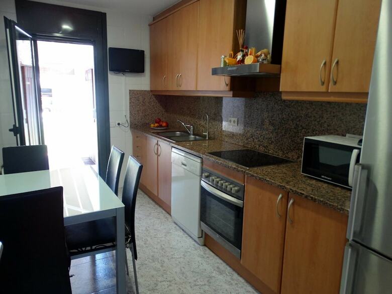 Apartamentos Casa Meneses En Llagostera