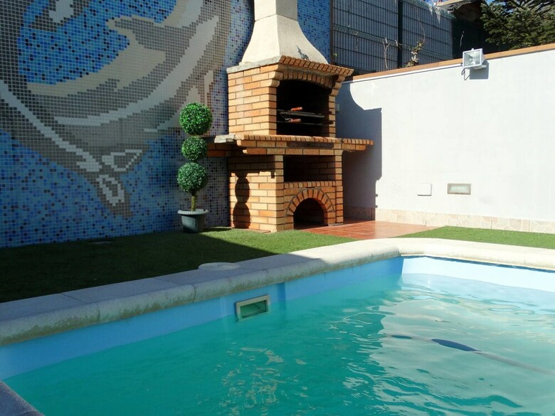 Apartamentos Casa Meneses En Llagostera