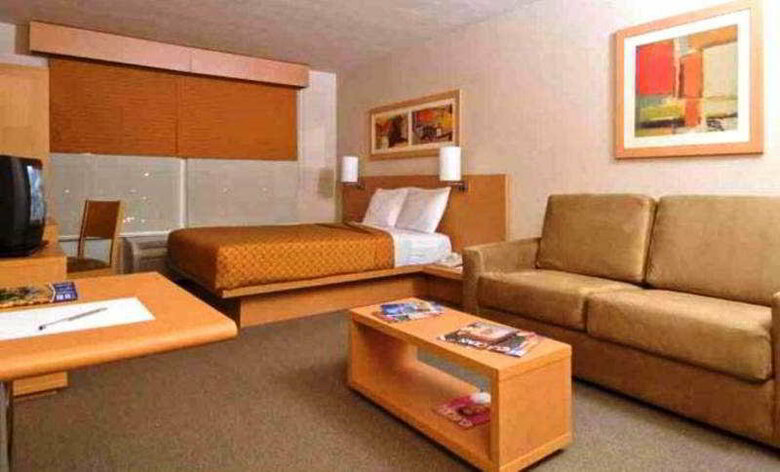 Hotel City Express Saltillo Norte