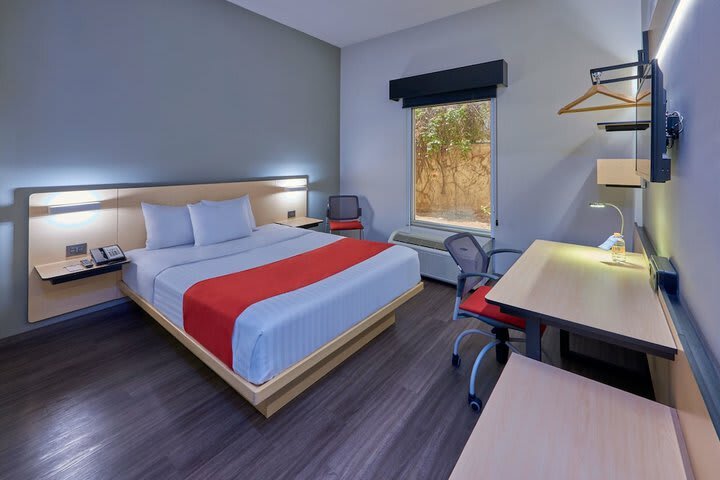 Hotel City Express Saltillo Norte