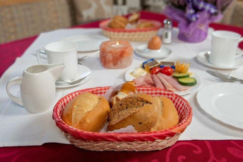 Hostal Hotel - Pension Alpenstern