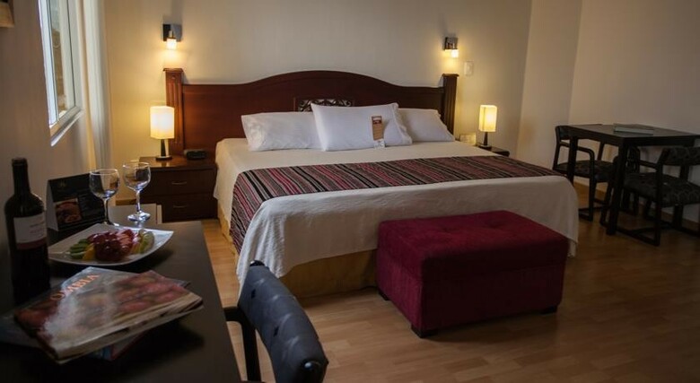 Hotel Bolivar Plaza