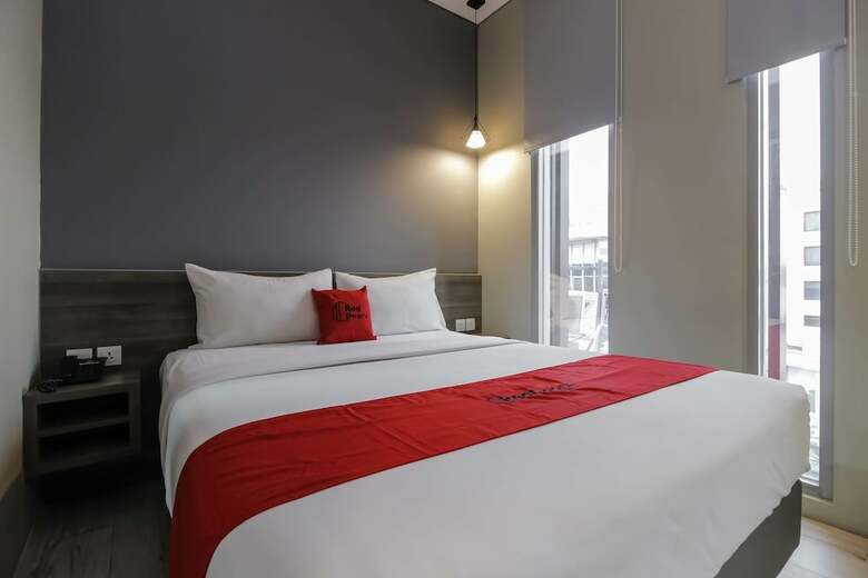Hotel Reddoorz Plus Near Tebet
