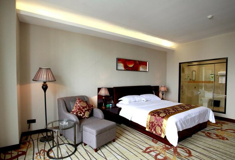 Hotel Liang Fan Holiday Inn