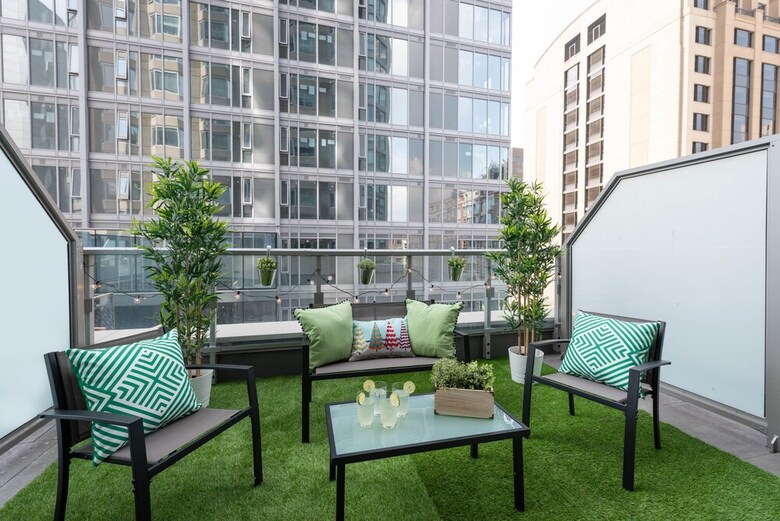 Quickstay - Yorkville Paradise (yonge & Bloor)