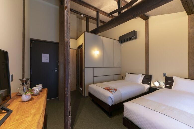 Hotel The Machiya Kamiumeya