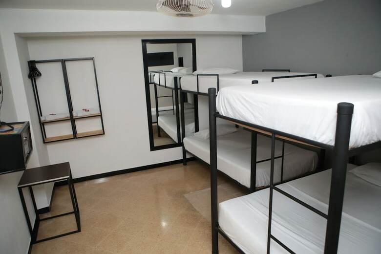 Hotel Suite 45