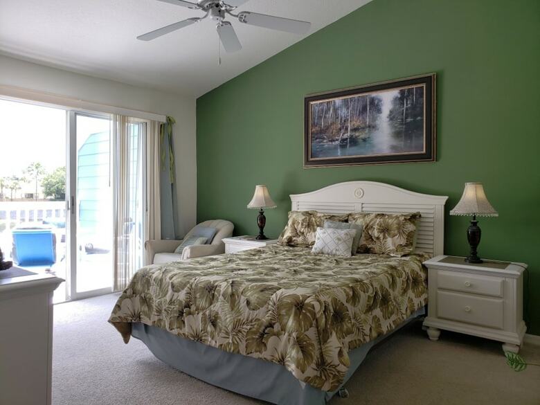 Villas At Island Club