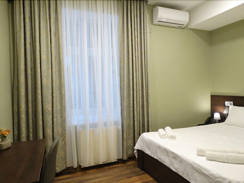 Hotel Iveria