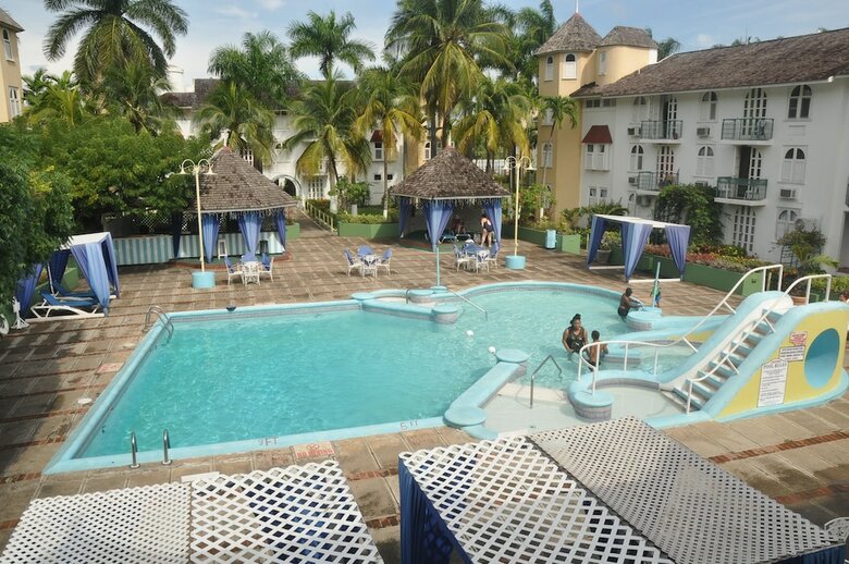 Aparthotel Palm View Apartment At Sandcastles